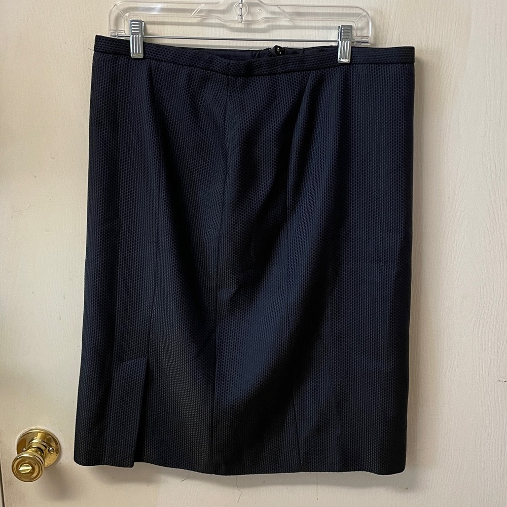 Giorgio Armani Skirt - Picture 2 of 5